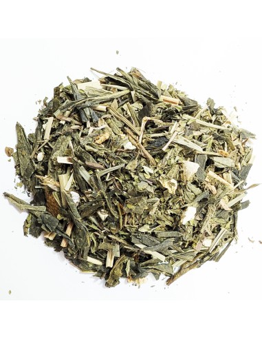 Refresca tus sentidos con el delicioso sabor de nuestro té verde mojito.